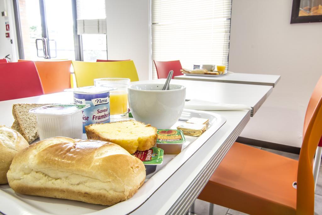 Hotel Heco Lyon Sud Vienne Kültér fotó